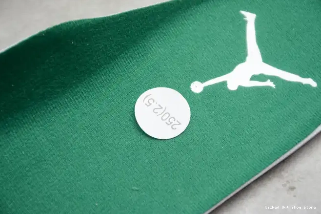 Kick Theory Jordan CT8527-113 Green Pine Air 4 0523
